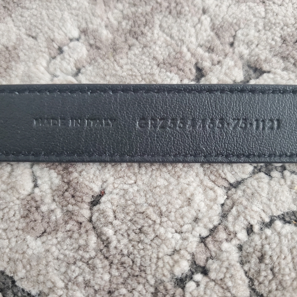 SAINT LAURENT Monogram-Buckle Croc-Embossed Leather Belt Size 75 - Picture 7 of 7
